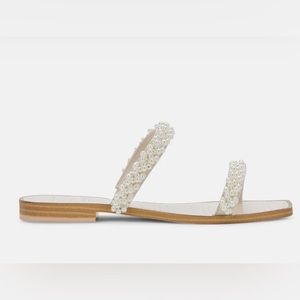 Dolce Vita Ivee Sandals - Pearl